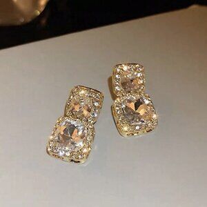Fashionable Silver Elegant Drop Earrings for women